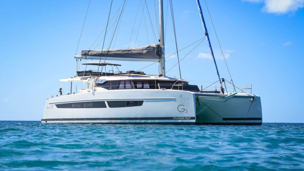 Cost to Charter a Yacht