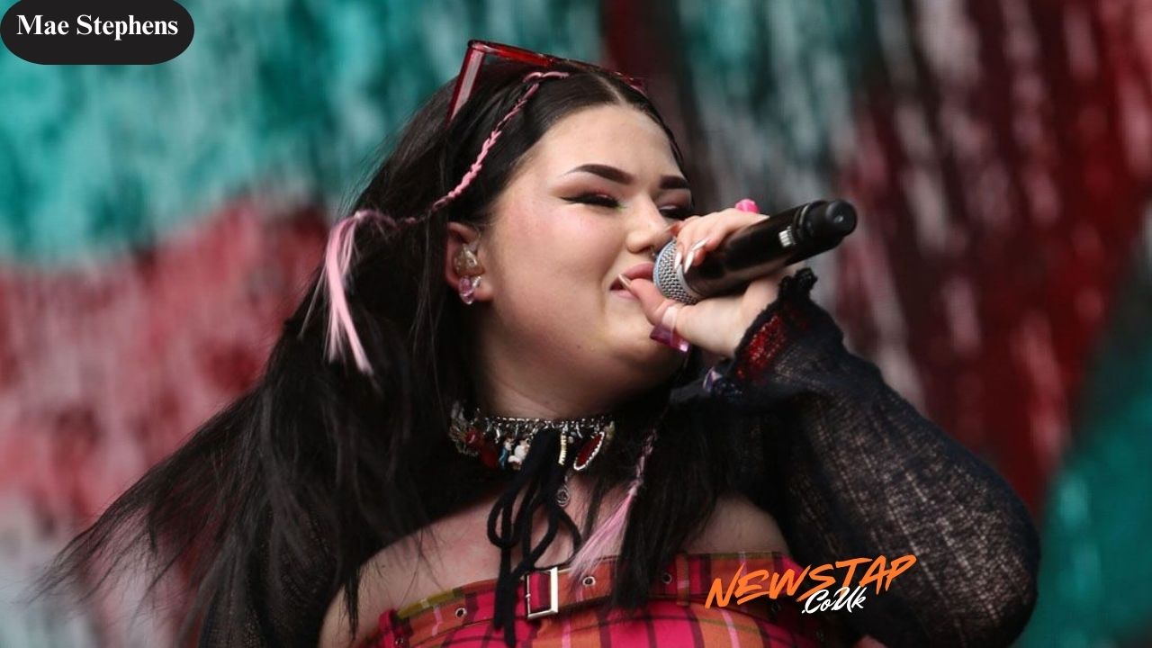 Mae Stephens